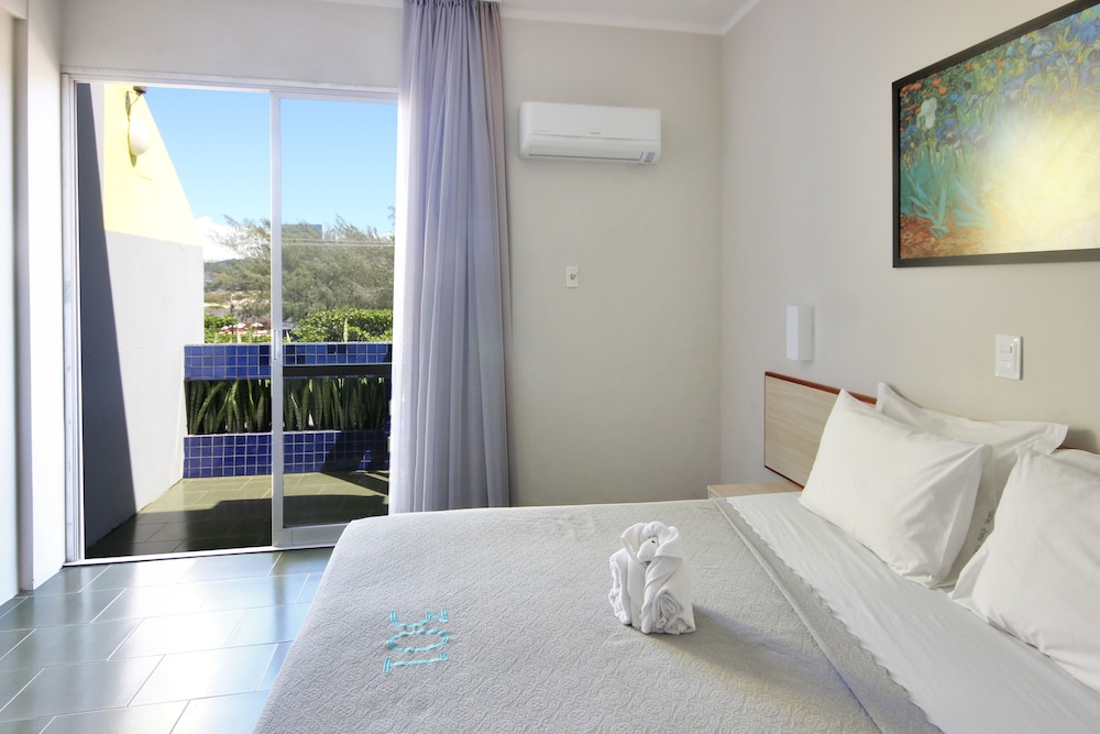 Cris Hotel 26/69