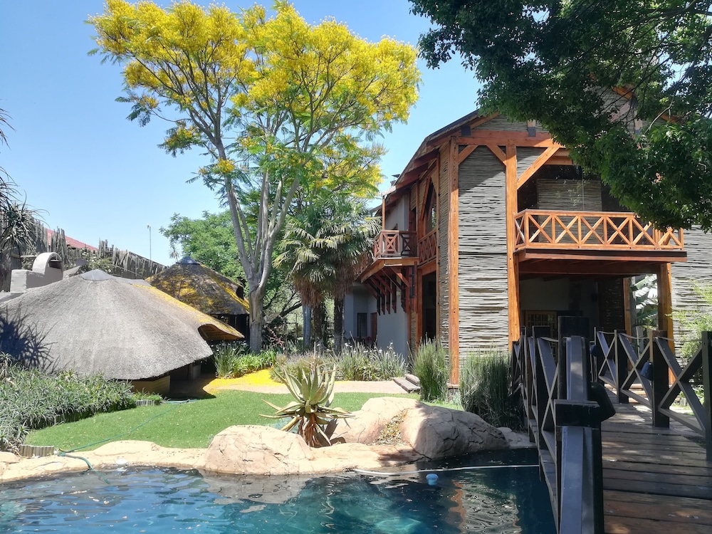 Ikamu's lodge 39/50
