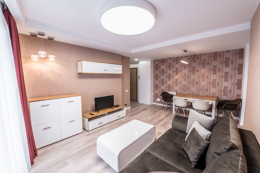 Uba Aparthotel 38/50