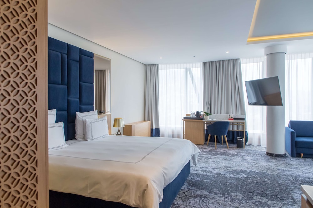 Swissotel Sarajevo 20/65