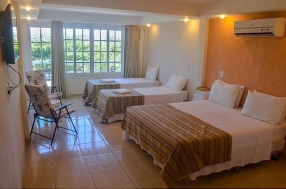 Hotel Residencial Portoveleiro 25/64