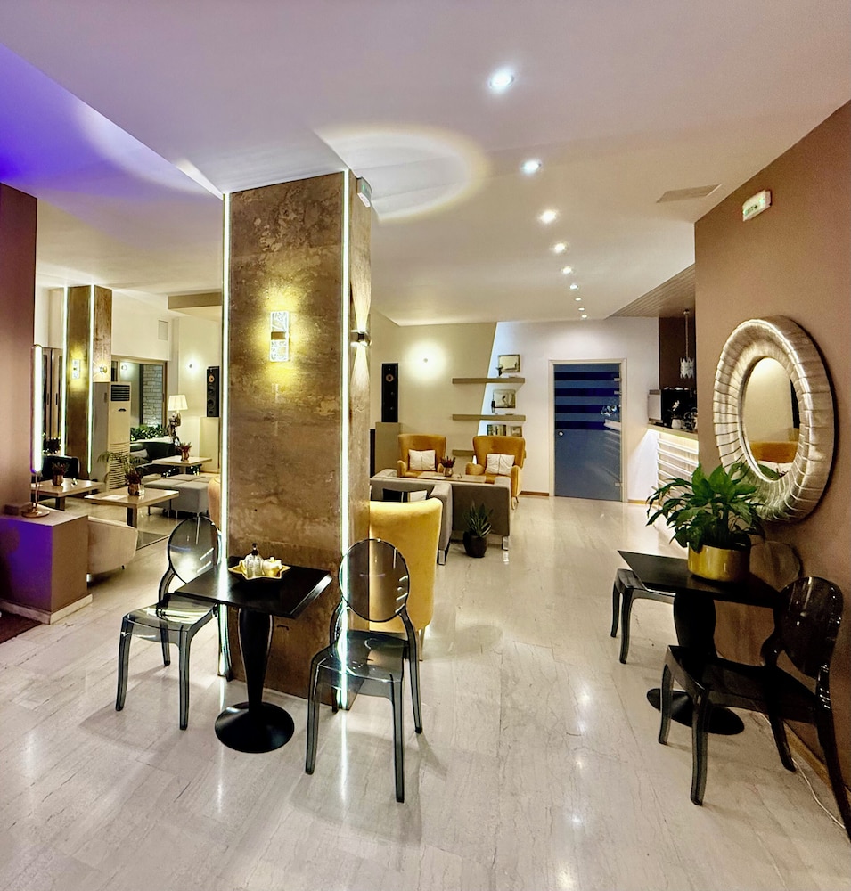 Nidimos Hotel 35/50