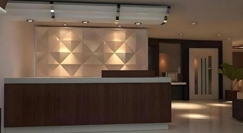 Bella Hotel Surabaya 4/34