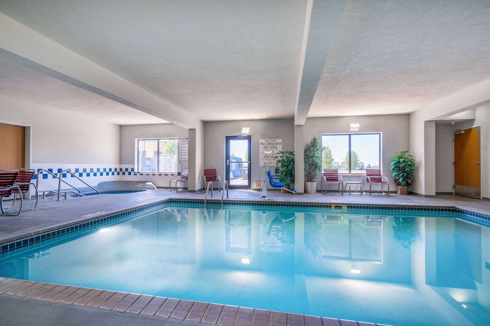 Comfort Inn & Suites Rochester South Mayo Clinic 28/54