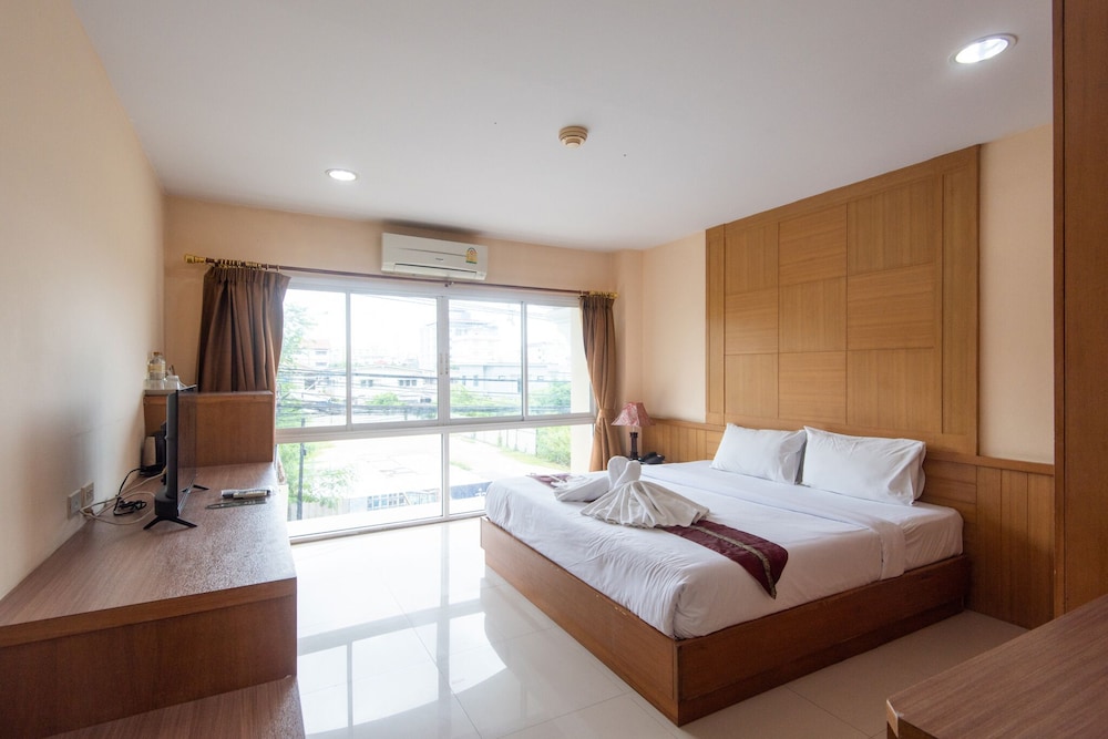 Metropoint Bangkok 32/80