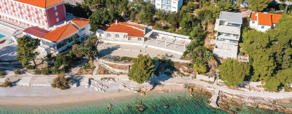 Bellevue Maradiso Casa by Aminess in OREBIC