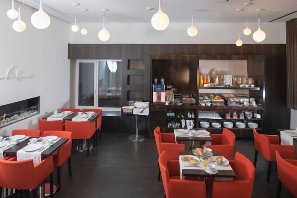 Boutique Hotel Alma 48/60