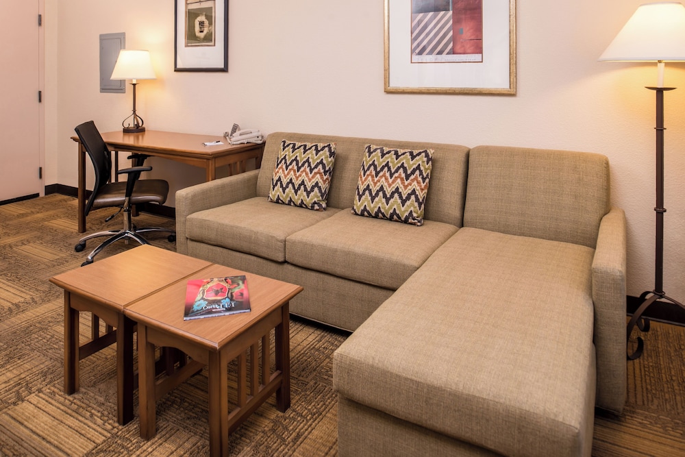 Staybridge Suites Las Cruces 46/72