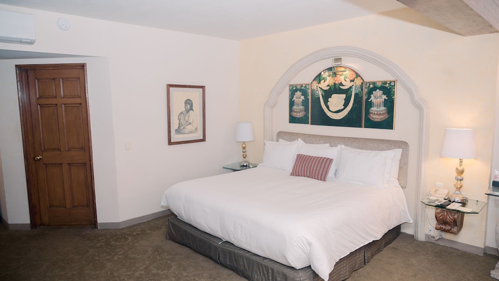 Master, Suite, King Bed