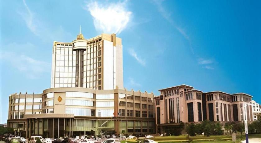 Jinling Tianming Grand Hotel 2/43