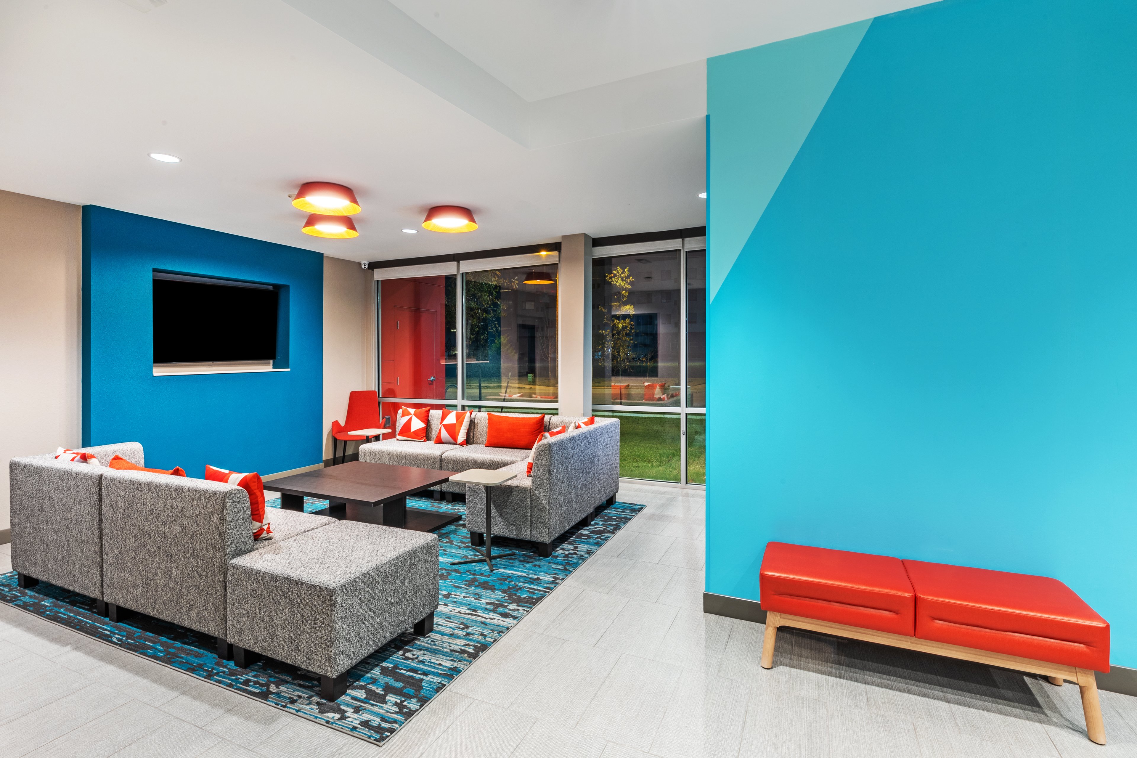 Avid Hotel Bentonville Rogers 33/62