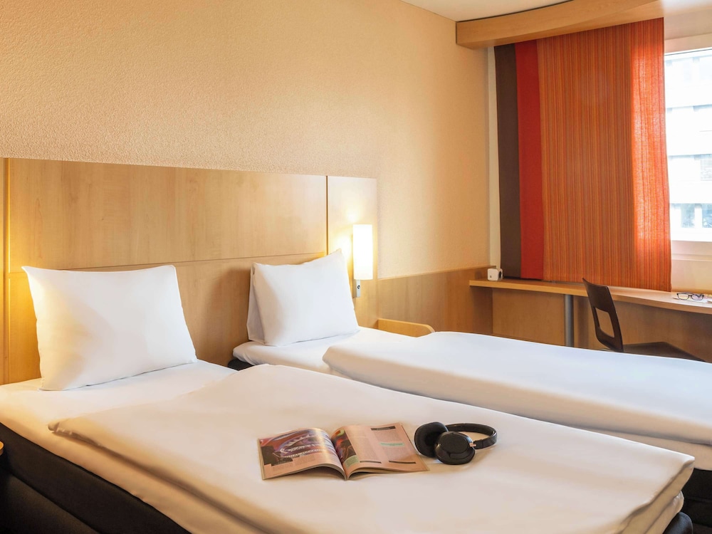 STANDARD, TWIN BEDS