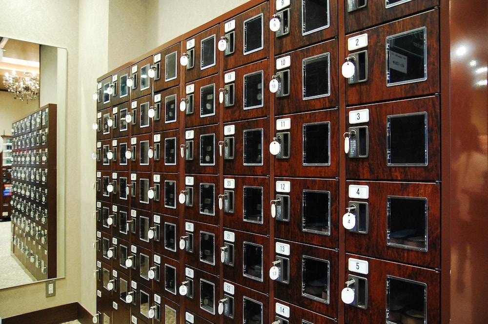 豪华胶囊酒店安心之宿秋叶原店(Capsule Hotel Anshin Oyado Akihabara - Men only) 图片1