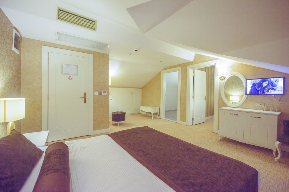 Han Deluxe Hotel 9/45
