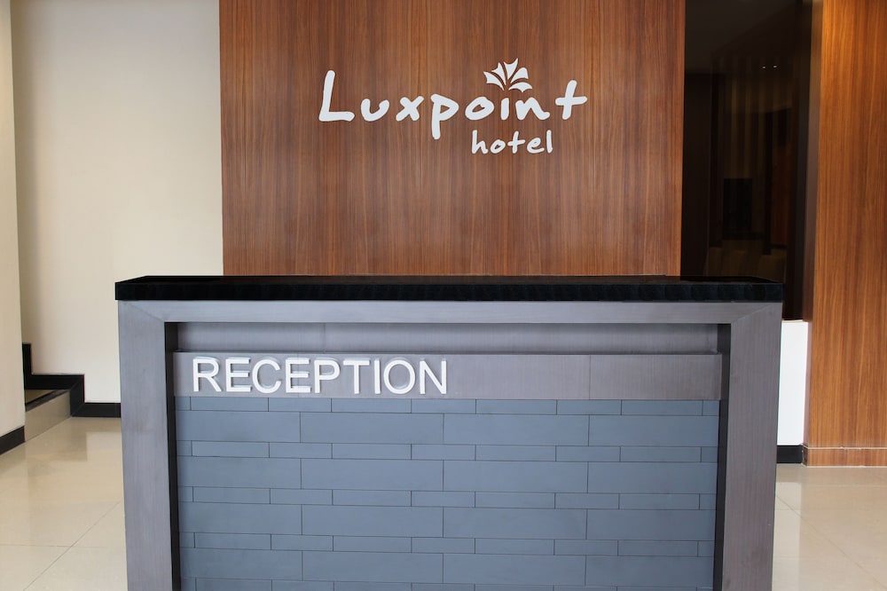 Luxpoint Hotel Surabaya 6/34