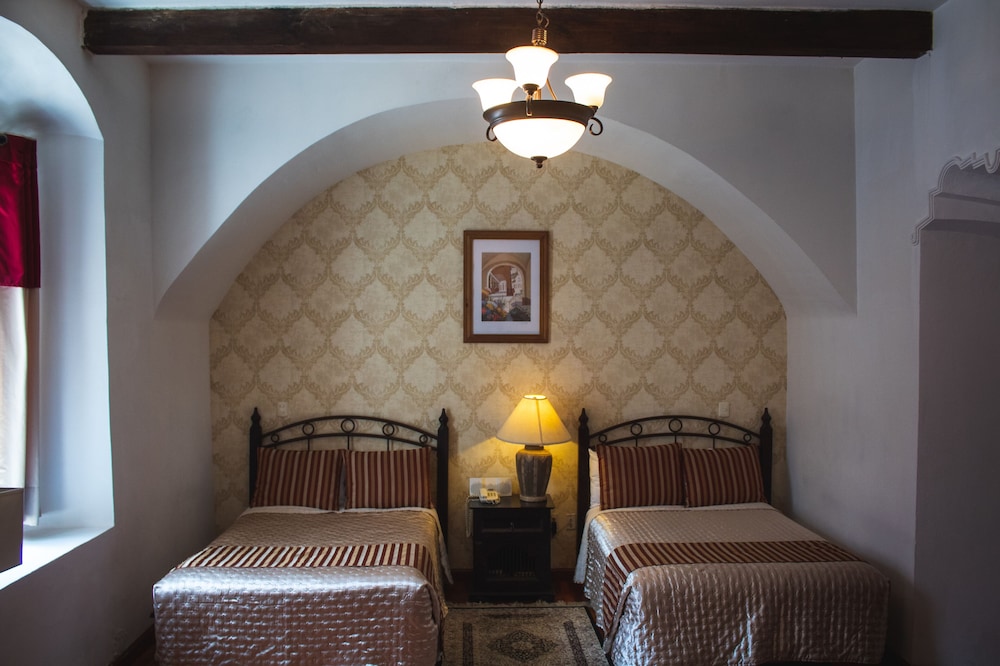 Hotel Casa Divina Oaxaca(formerly Villa Vera Oaxaca) 24/73