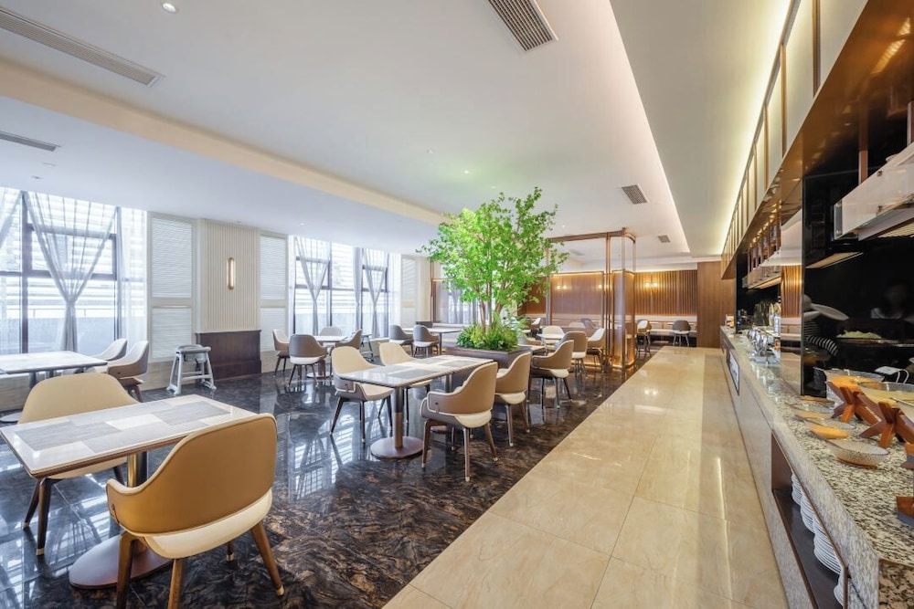 Maixinge International Hotel 34/49