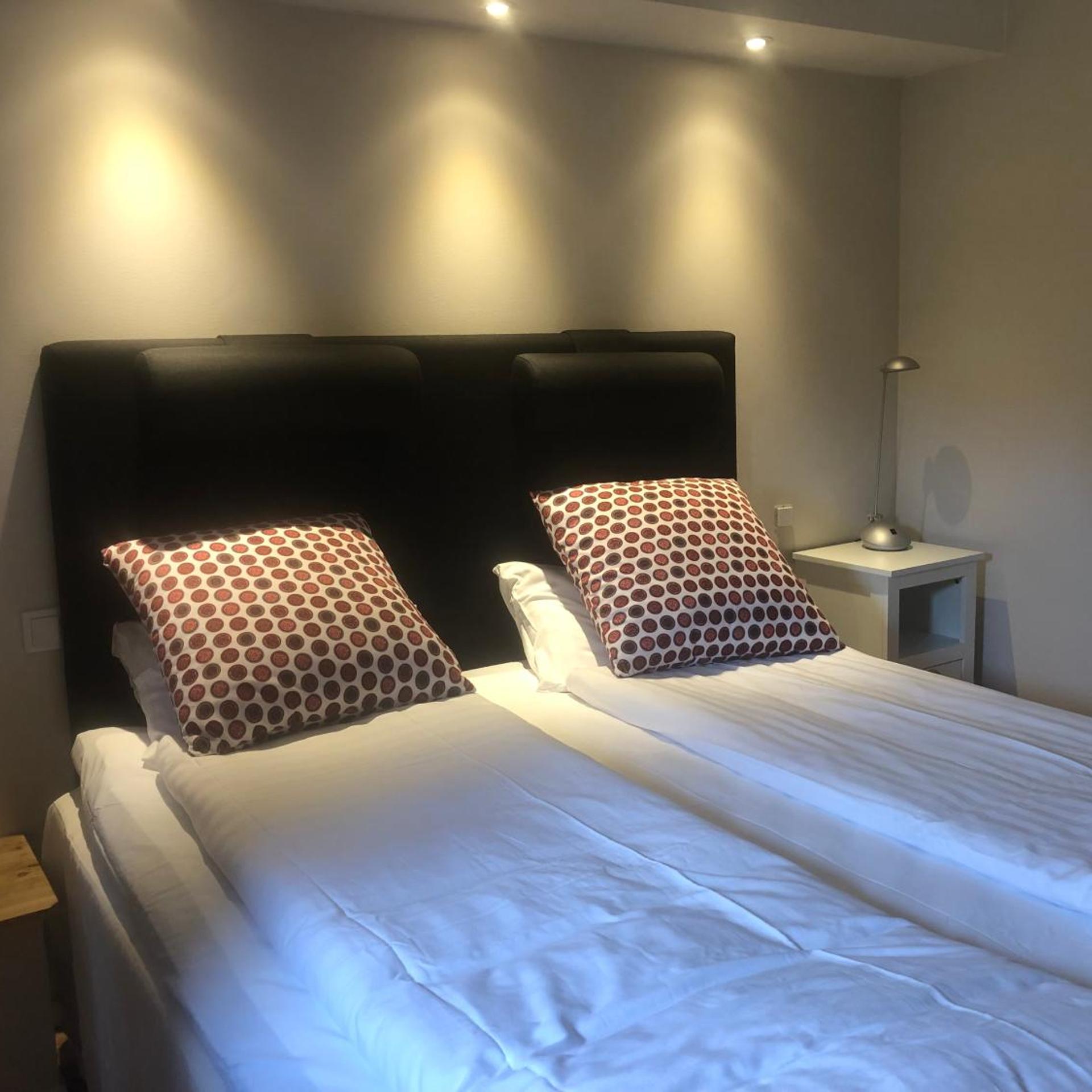 Hotell Skulesjon 6/29