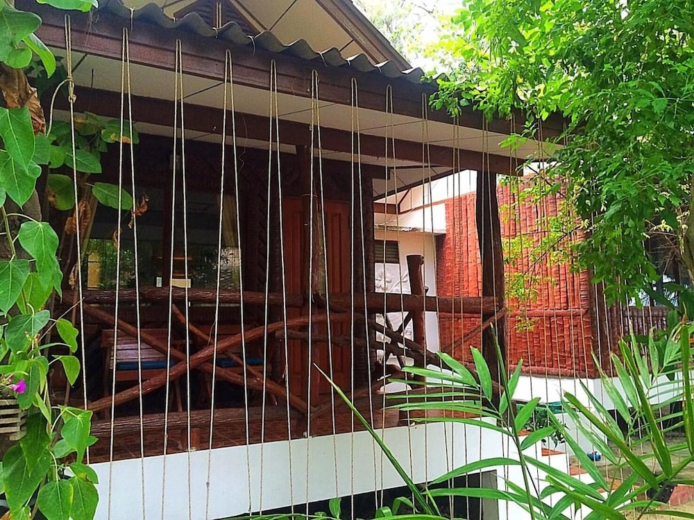 Kirati Beach Resort 1/40