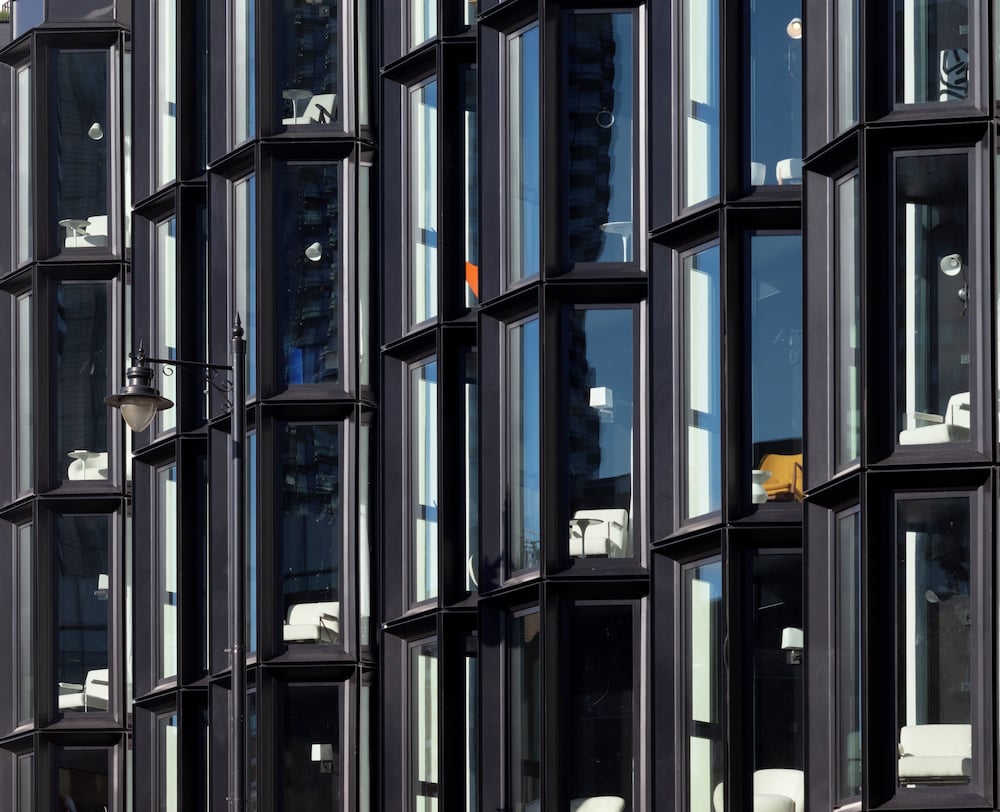 One Hundred Shoreditch 33/72