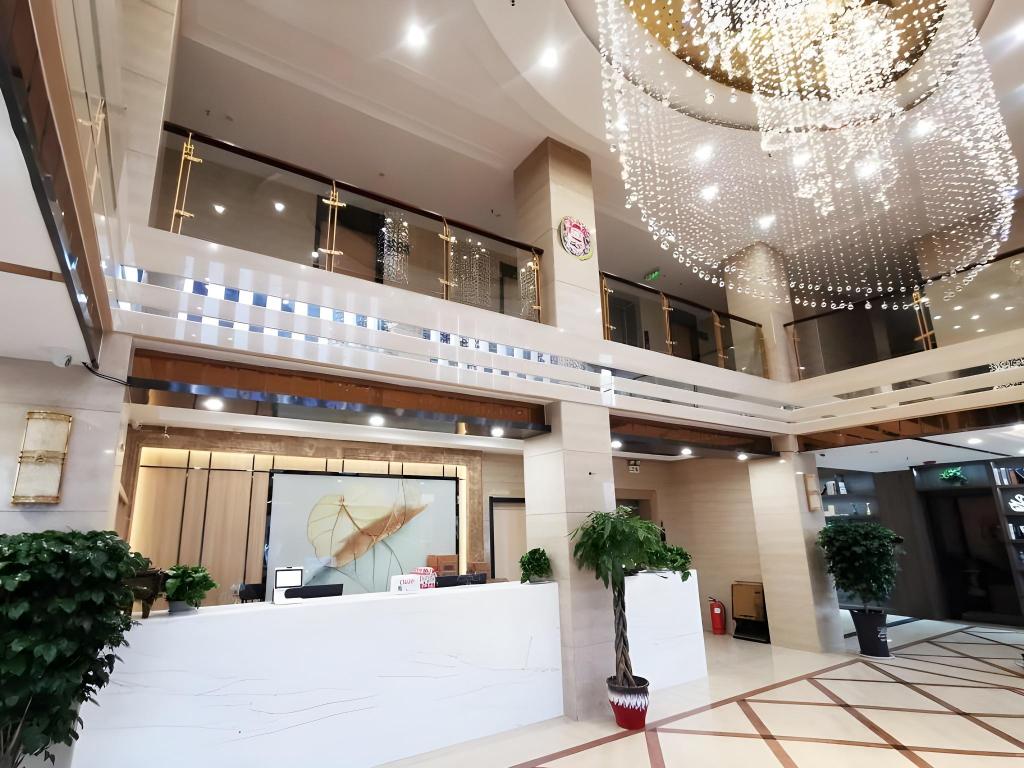 Lobby at Greentree Inn Shandong Dezhou City Lingcheng District Fuxing Street Bus Station Express Hotel, DEZHOU