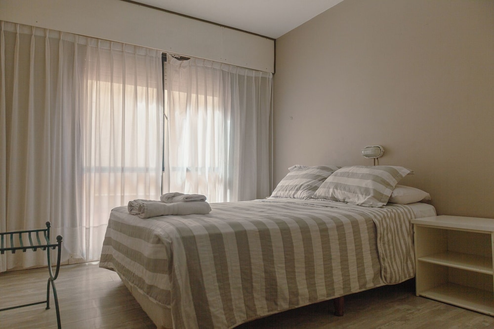 Hotel Hostal del Rey 21/51