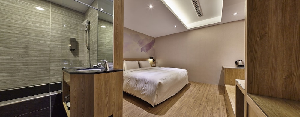 Yuhao Hotel Hsinchu 50/50
