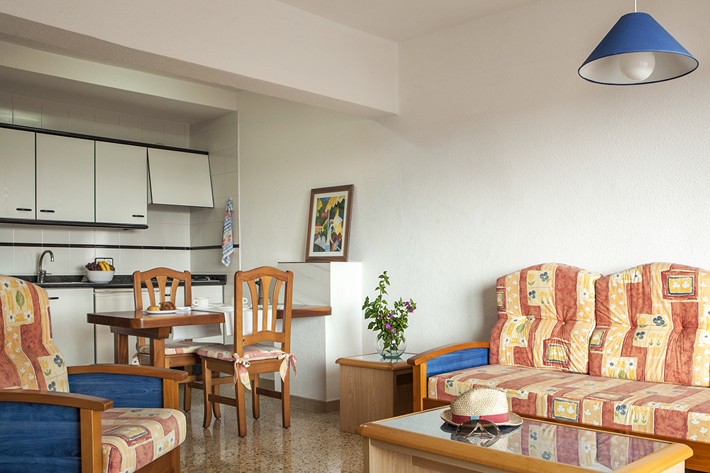 Paya Suites 20/26