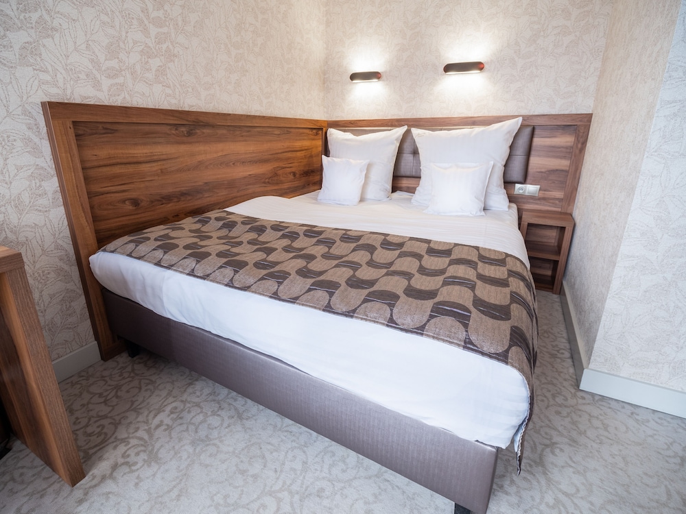 Hotel Miodowa 13/43