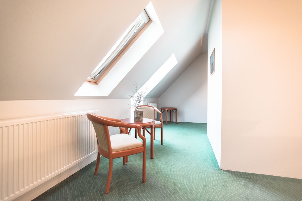 Laxnes Hotel 32/63