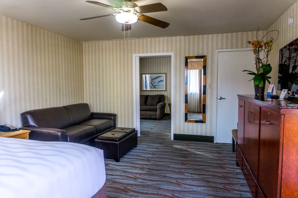 Wharf Inn 45/72