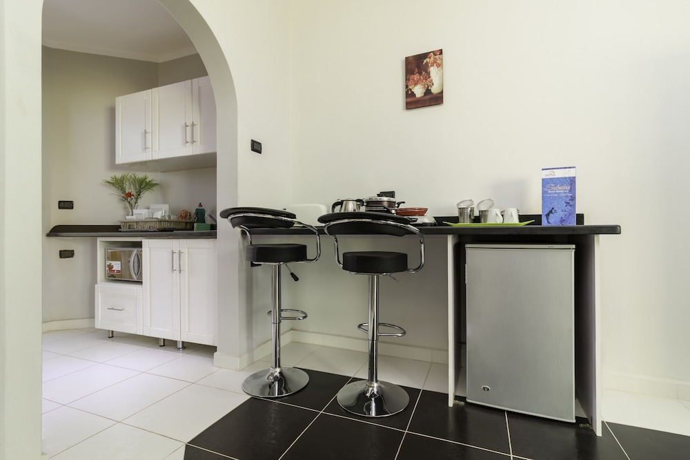 Royal Beach Serviced Apartments 75/75