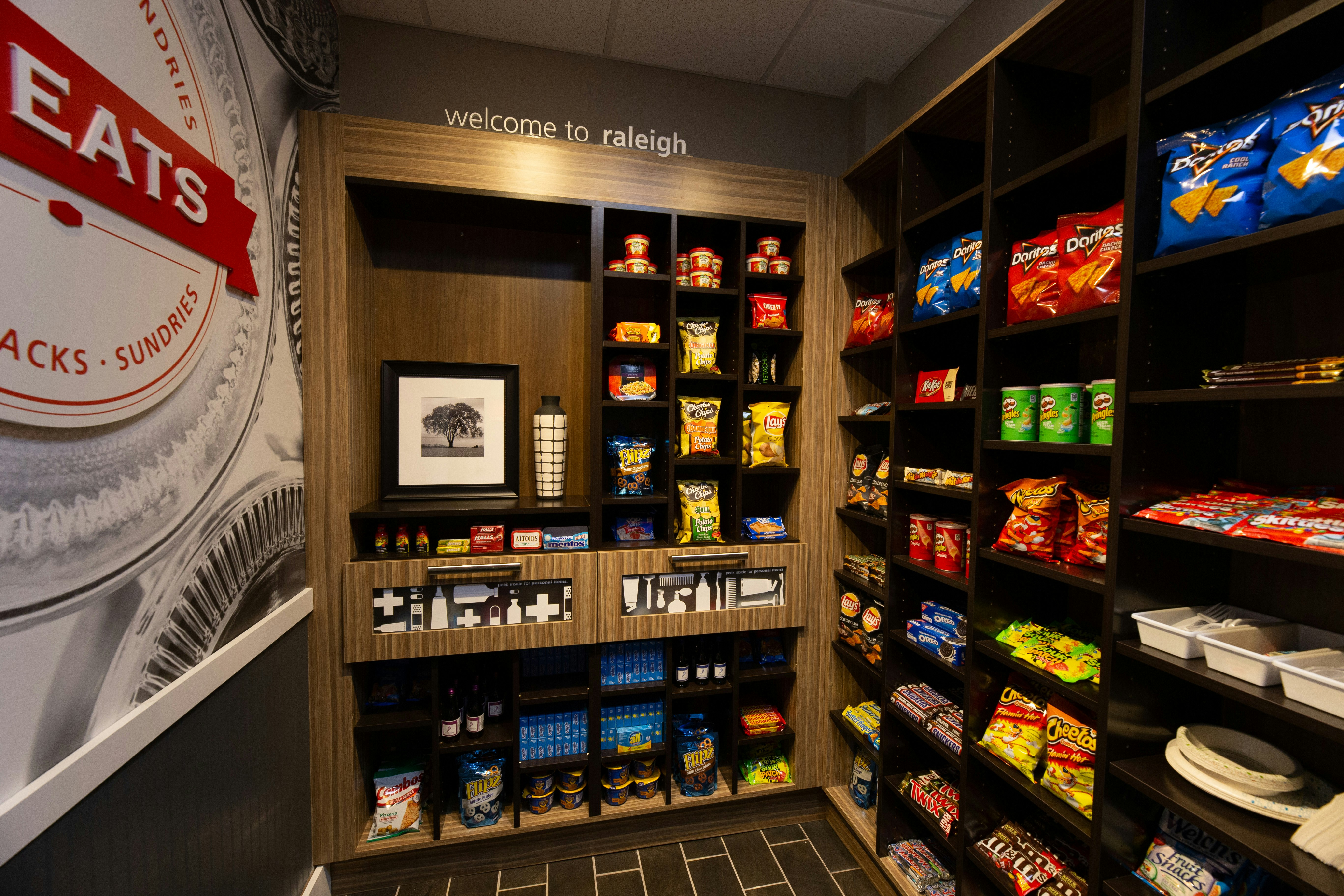 Hampton Inn & Suites Raleigh Cary Lenovo Center 50/52