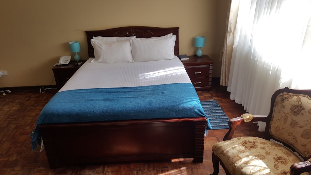 River-Ridge Guest House 13/23