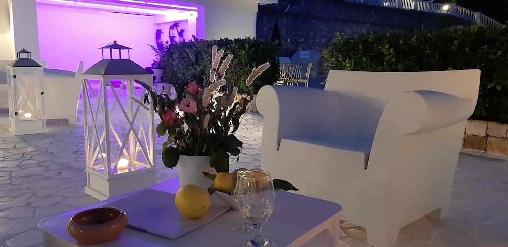 La Locanda Della Castellana 33/48