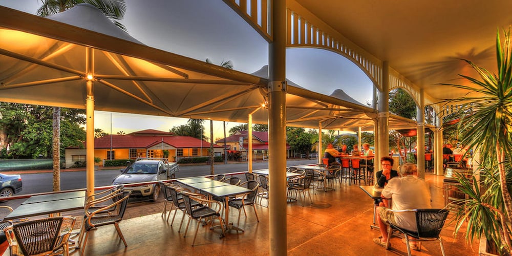 Sovereign Resort Hotel 52/64