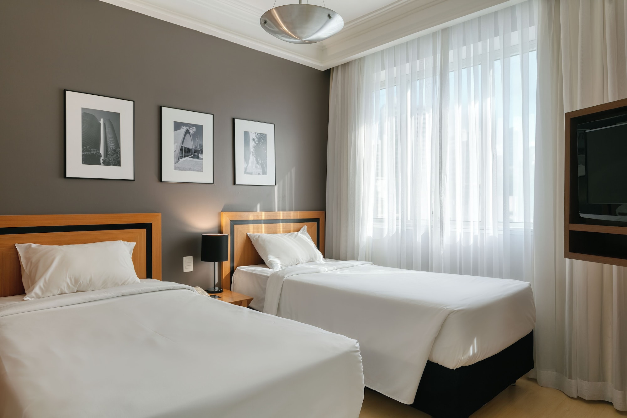 STANDARD, TWIN BEDS