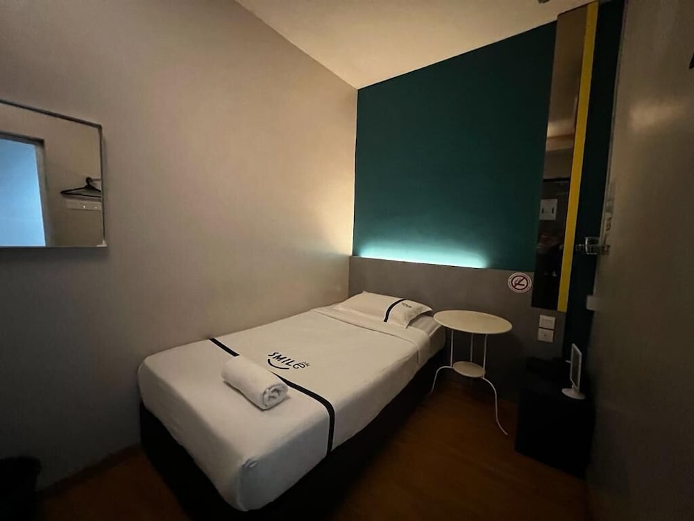 Smile Hotel Wangsa Maju 25/42