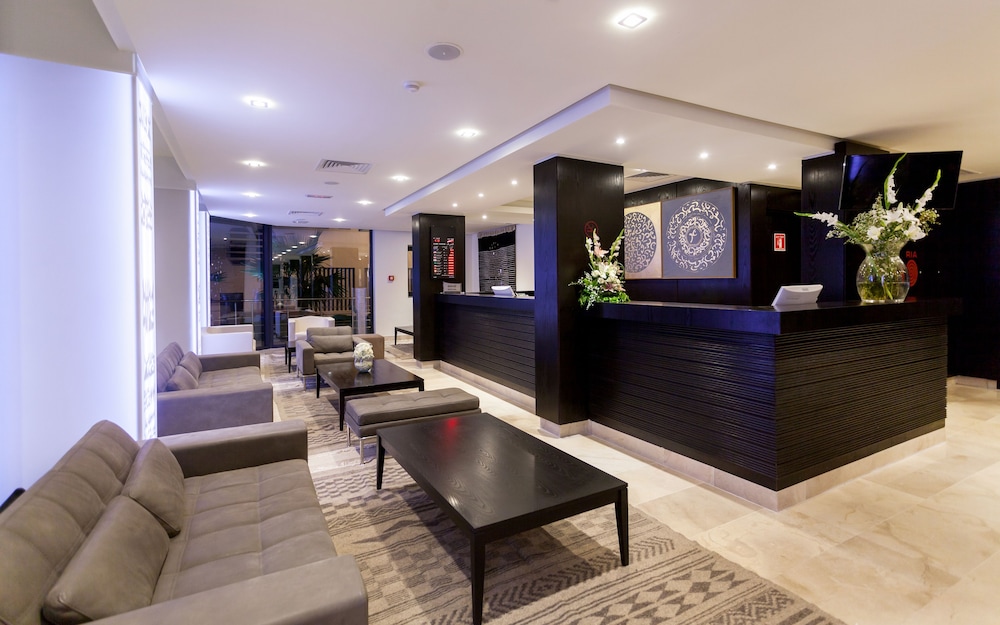 Lobby at Business Hotel Tunis, TUNIS