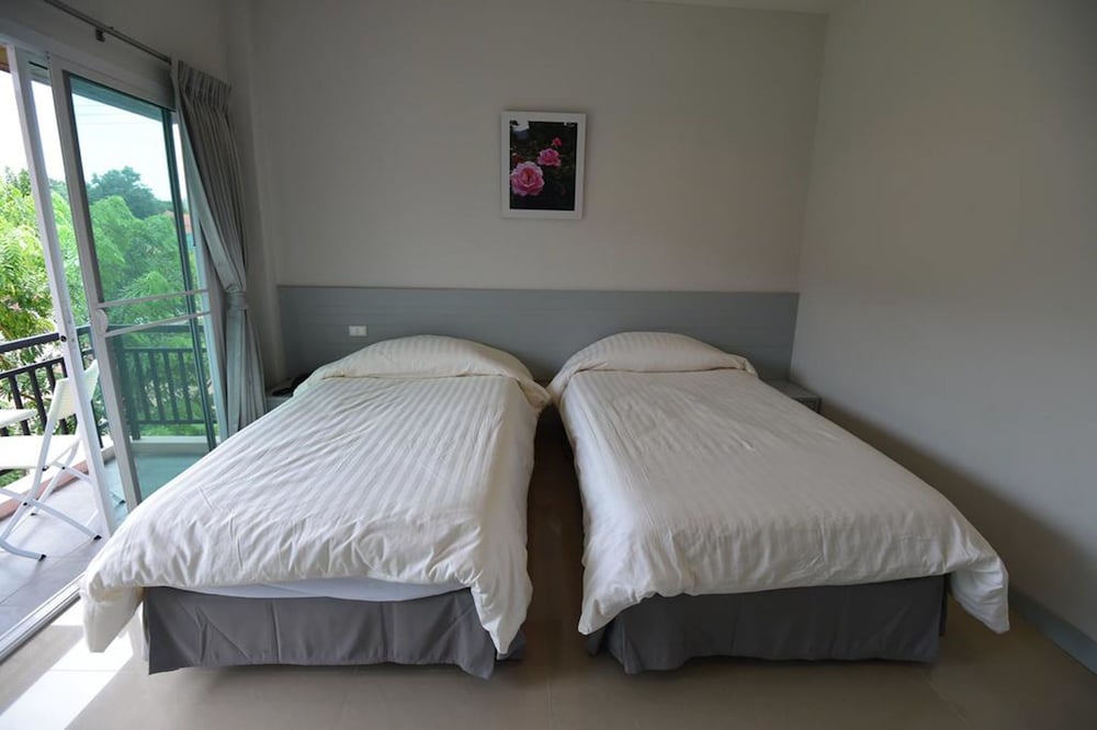 Rose Villa Resort 13/34