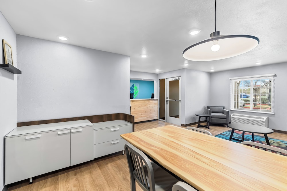 WoodSpring Suites Austin North I-35 14/32