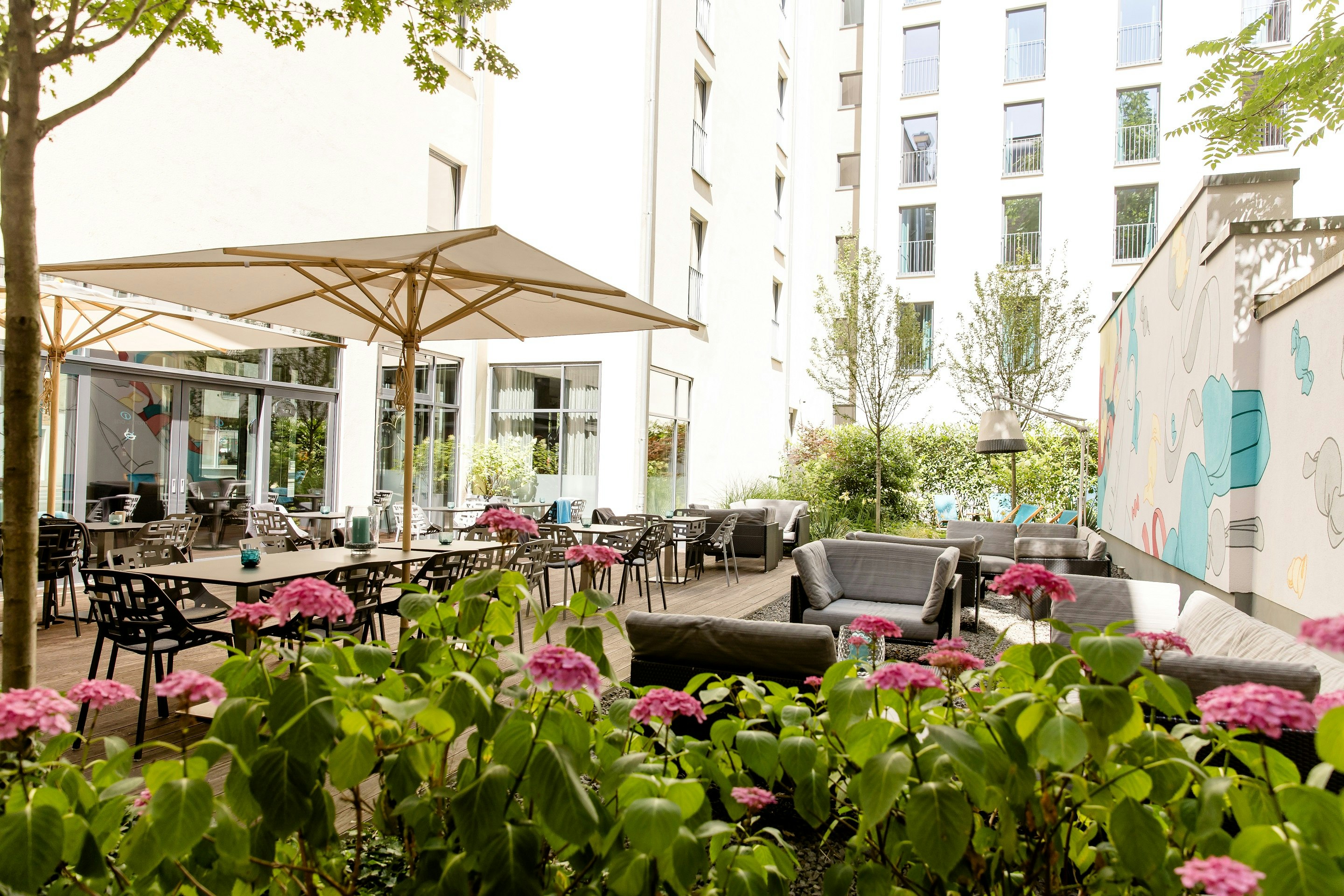 Hotel Motel One Koln-Mediapark 2/23