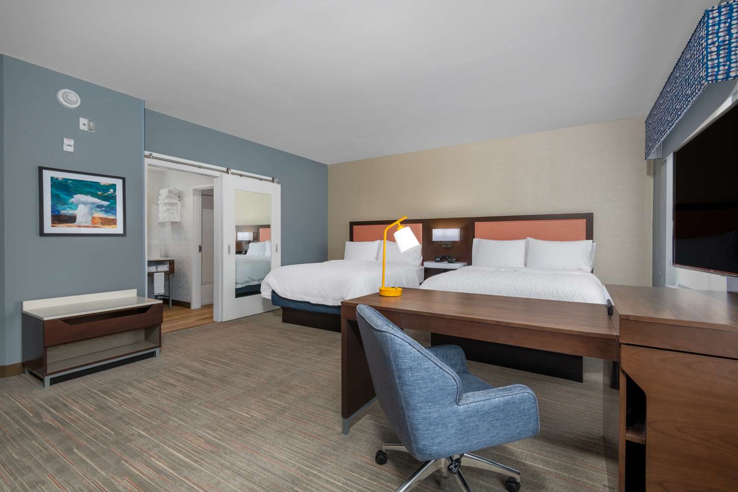 Hampton Inn Suites Cody Wy 10/28