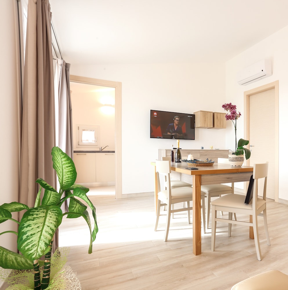 Alma Di Alghero Apartments 17/25