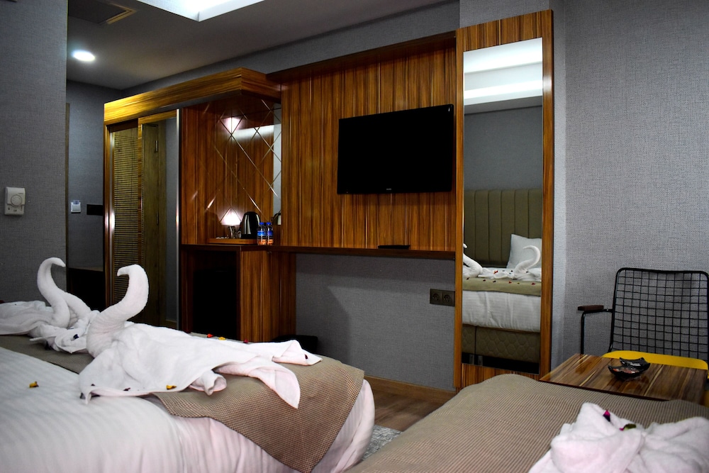 Dem Istanbul Airport Hotel 13/52