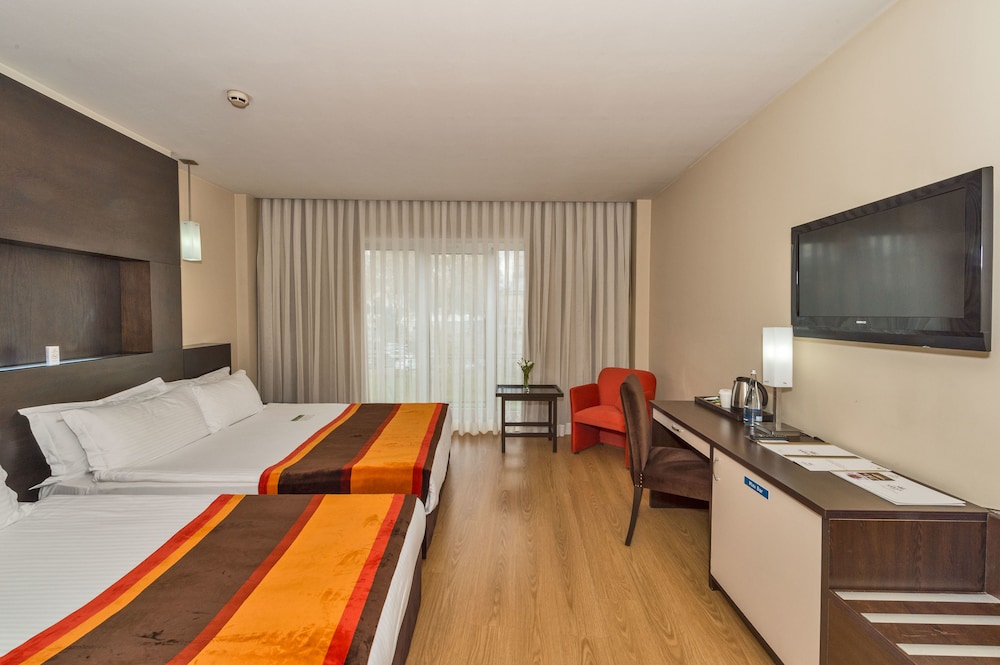 The Hotel Beyaz Saray & Spa, Istanbul 36/65