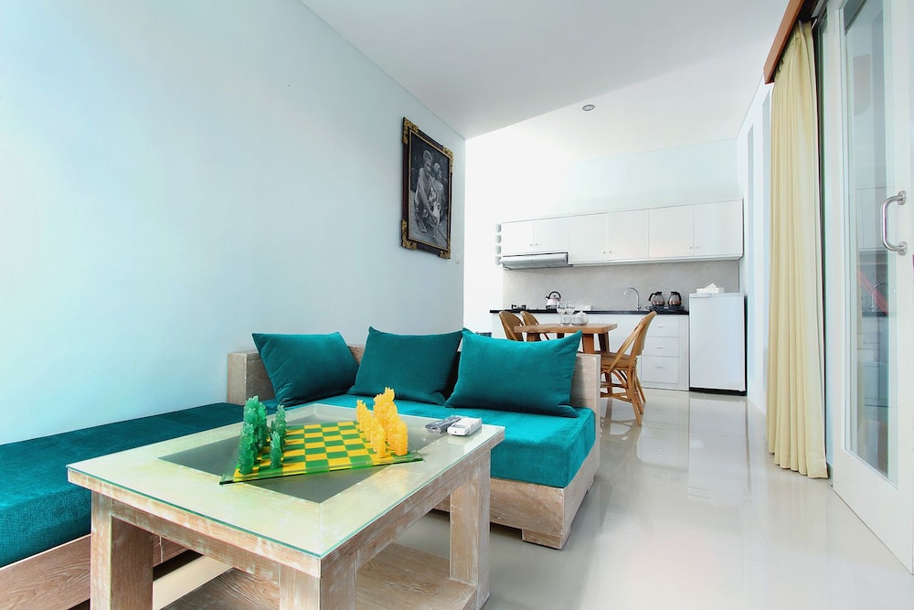 Apple Suite Apartment 39/56