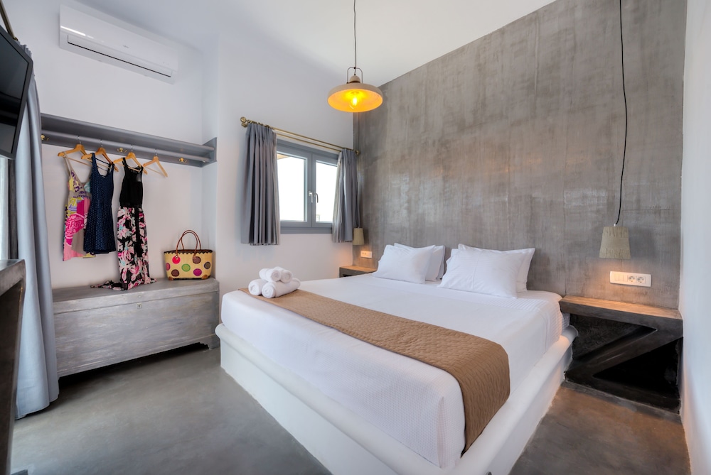 Nereus, Suite, 2 Queen Beds, Hot Tub