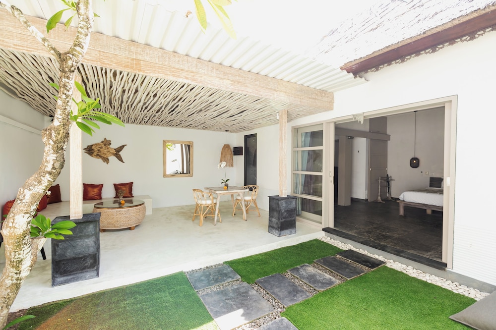Indiana Kenanga Luxury Villas Spa Restaurant 7/50