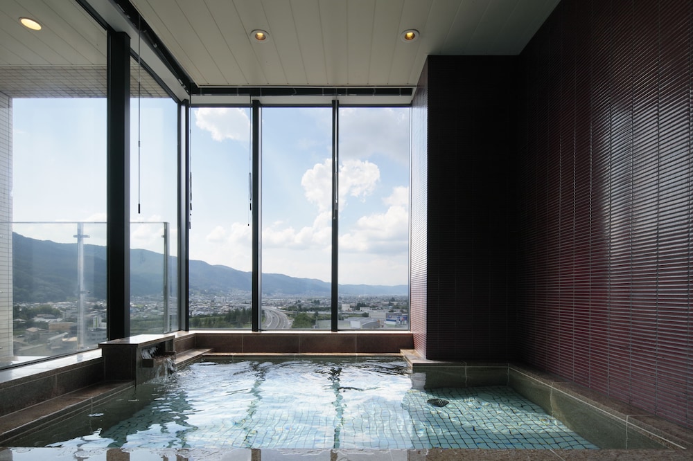 Candeo Hotels Chino 44/60